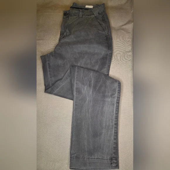NWOT Gap Girlfriend Twill Stripe Chinos - Gray - Size 6 - Picture 2 of 4